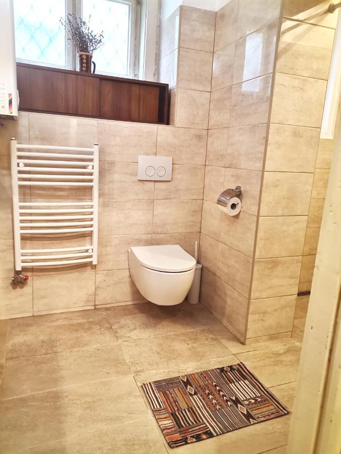 Flat In Historic Villa With Your Own Private Garden, Near City Park Budapeşte Dış mekan fotoğraf