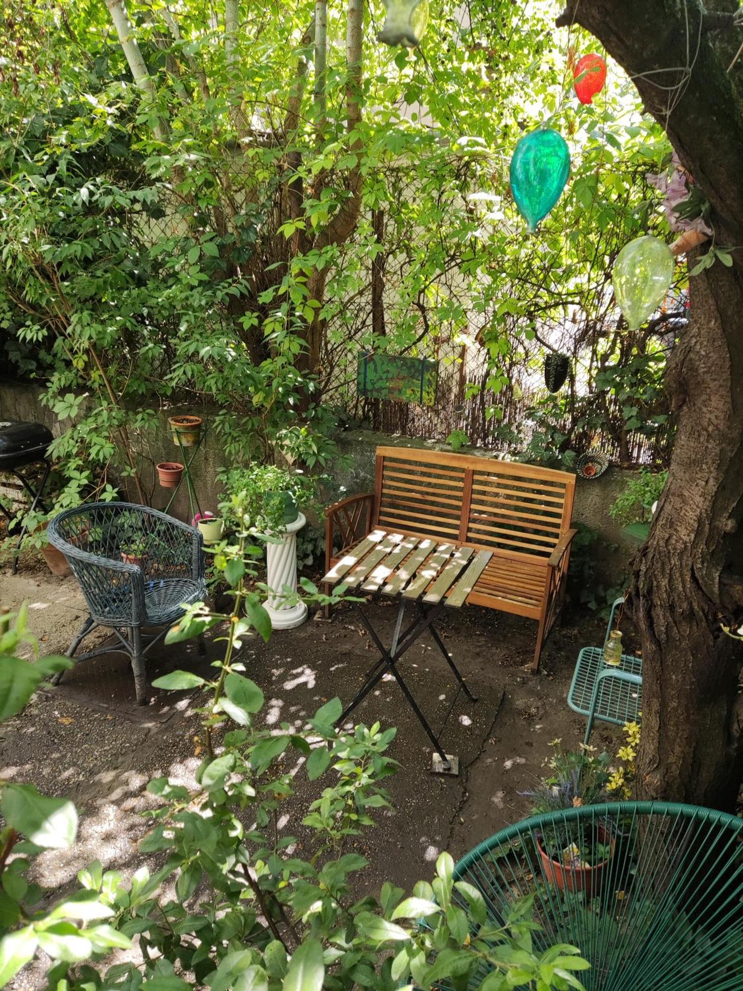 Flat In Historic Villa With Your Own Private Garden, Near City Park Budapeşte Dış mekan fotoğraf